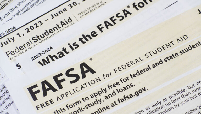 Guide to the FAFSA