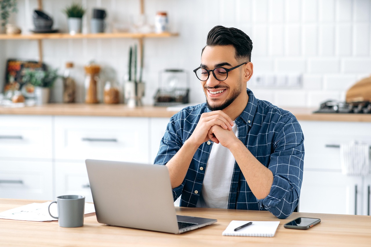 Student studying remotely representing virtual college interview preparation tips